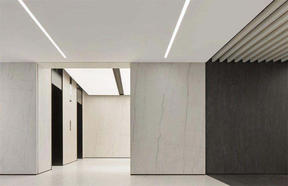 地铁万科·未来天空之城商务办公楼公共区域装修设计(图10) 地铁万科·未来天空之城商务办公楼公共区域装修设计(图10)