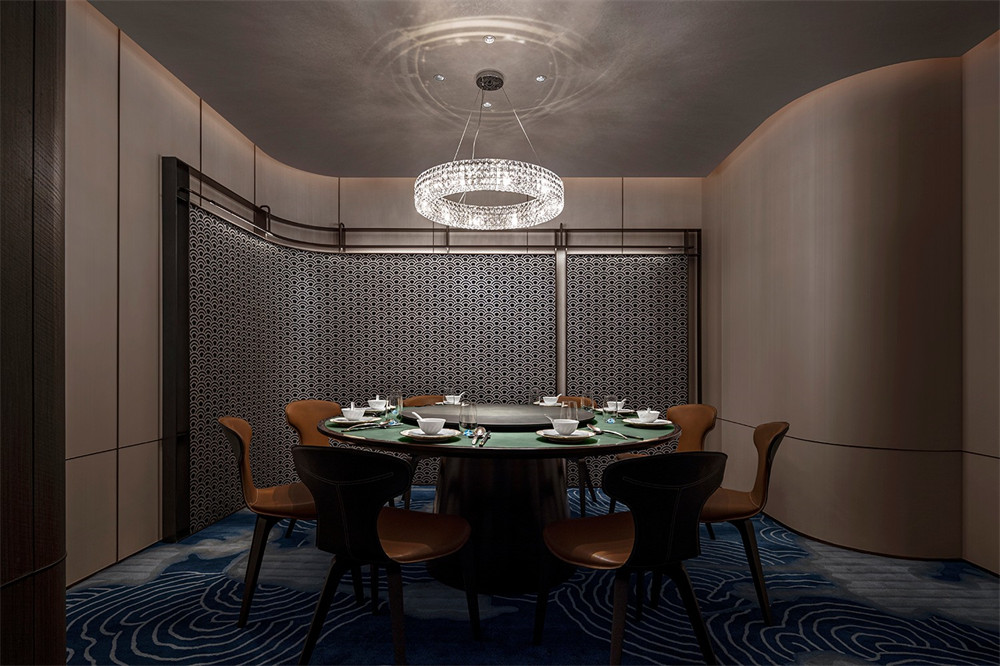 中西合璧南海渔村高端海鲜餐厅装修设计案例(图8) 中西合璧南海渔村高端海鲜餐厅装修设计案例(图8)