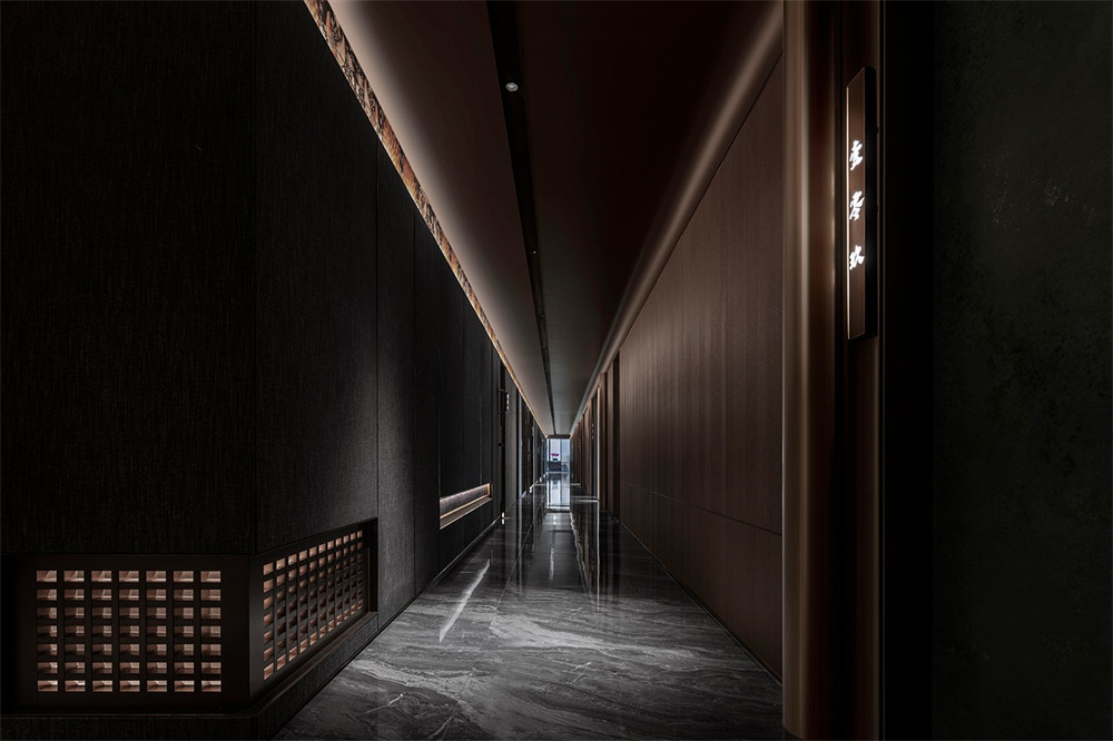 中西合璧南海渔村高端海鲜餐厅装修设计案例(图9) 中西合璧南海渔村高端海鲜餐厅装修设计案例(图9)