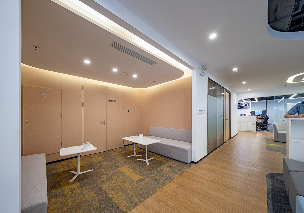 3000平万兴科技互联网公司办公室装修设计方案(图10) 3000平万兴科技互联网公司办公室装修设计方案(图10)