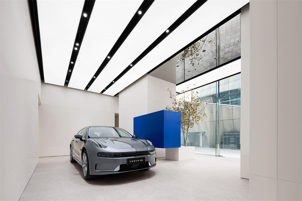 极氪中心新能源汽车展厅装修设计方案(图5) 极氪中心新能源汽车展厅装修设计方案(图5)