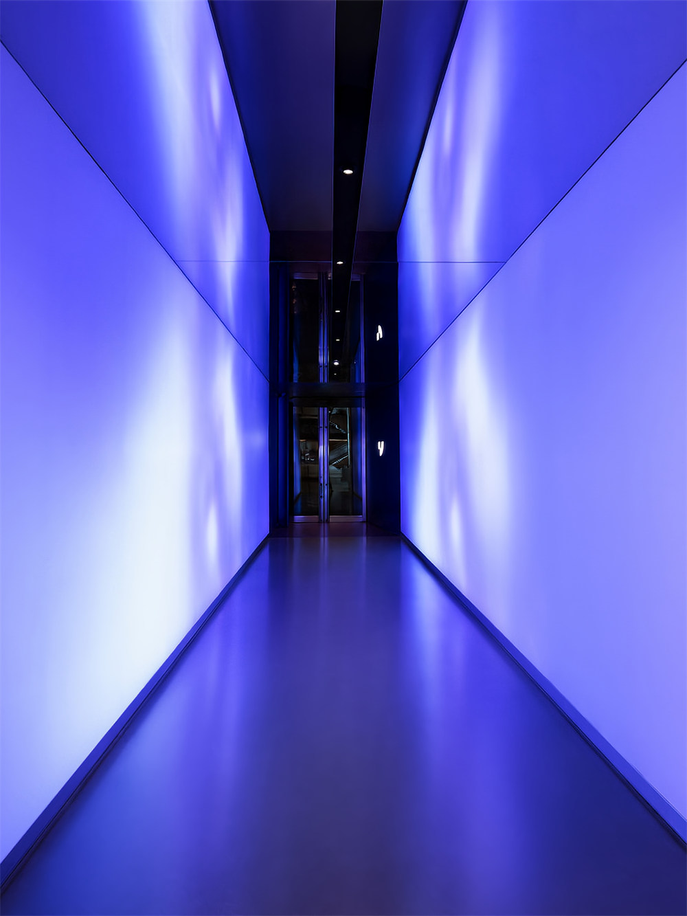 上海集度智能化数字科技展厅装修设计方案(图5) 上海集度智能化数字科技展厅装修设计方案(图5)