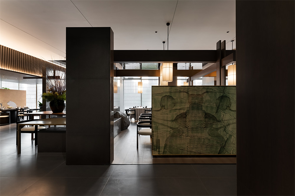 江南文化与东方雅韵结合的汀洲夏宴中餐厅装修设计(图6) 江南文化与东方雅韵结合的汀洲夏宴中餐厅装修设计(图6)