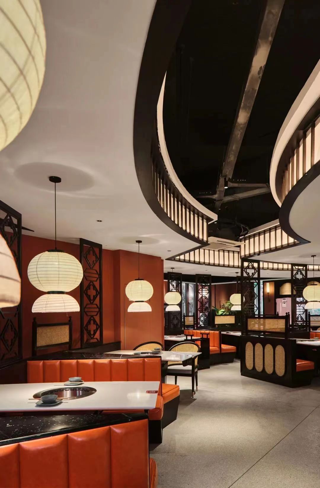 四季鼎辣新中式特色火锅店装修设计方案(图3) 四季鼎辣新中式特色火锅店装修设计方案(图3)