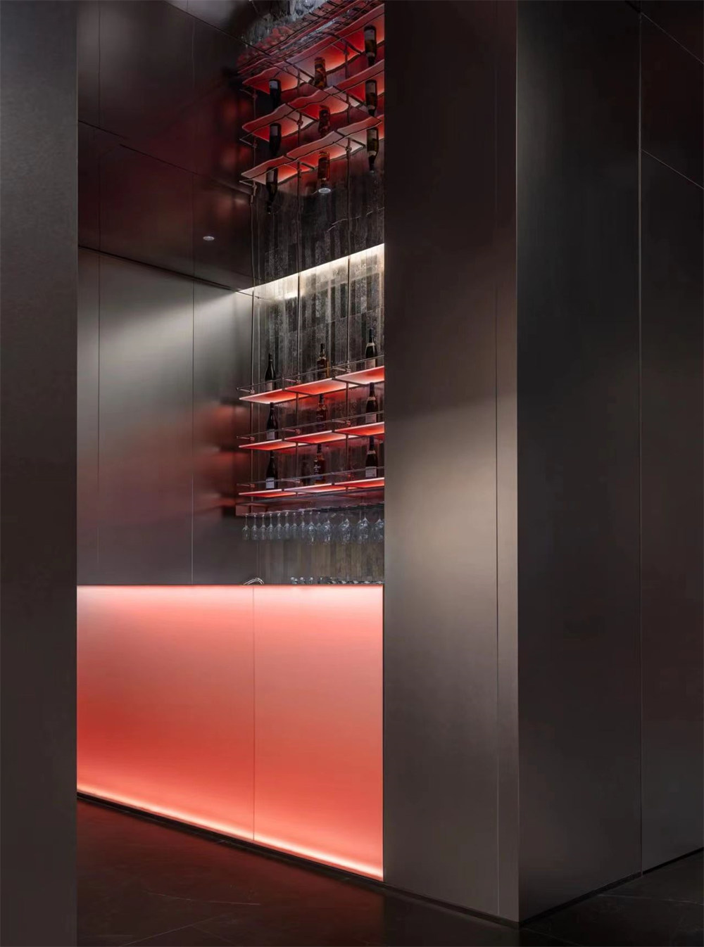 食川非川 特色新式川菜餐厅装修设计案例(图2) 食川非川 特色新式川菜餐厅装修设计案例(图2)