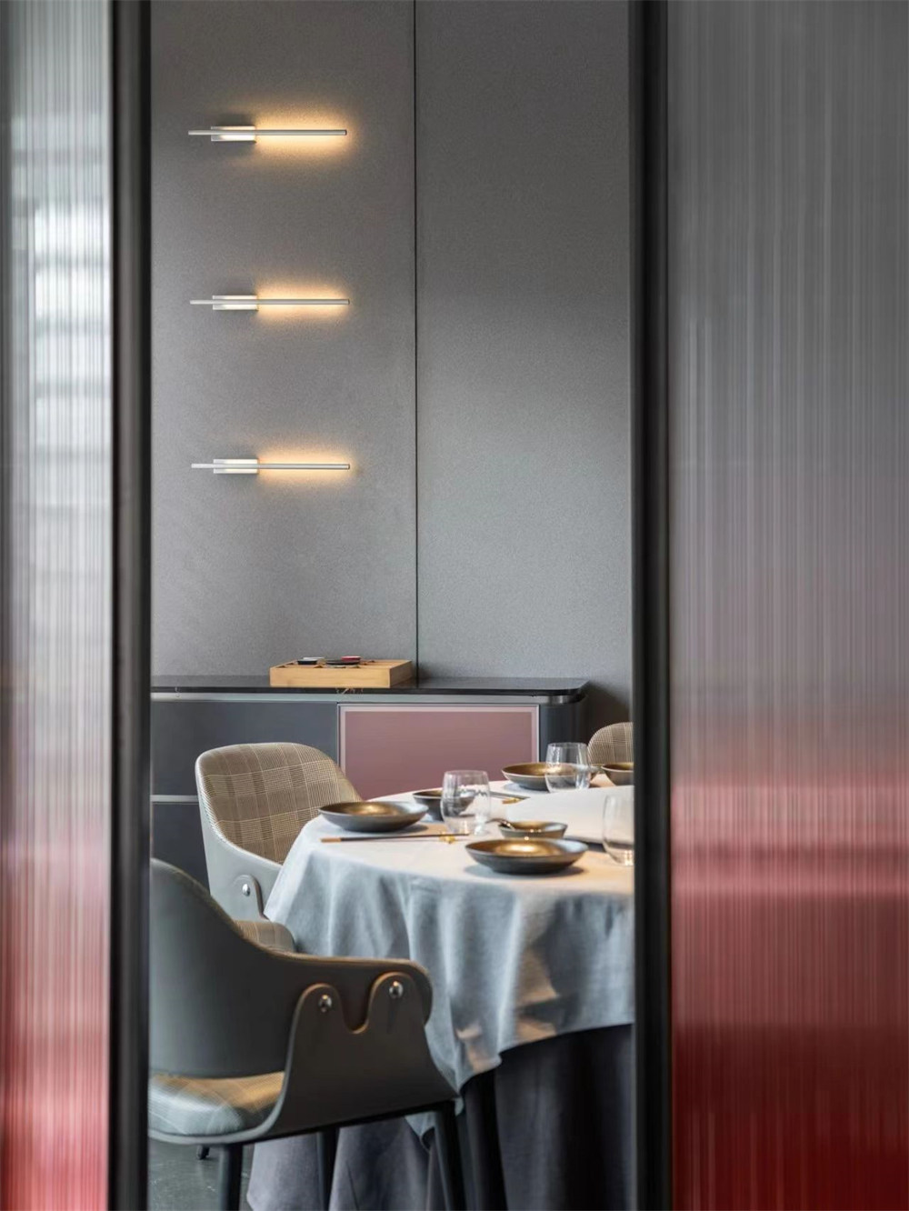 食川非川 特色新式川菜餐厅装修设计案例(图5) 食川非川 特色新式川菜餐厅装修设计案例(图5)