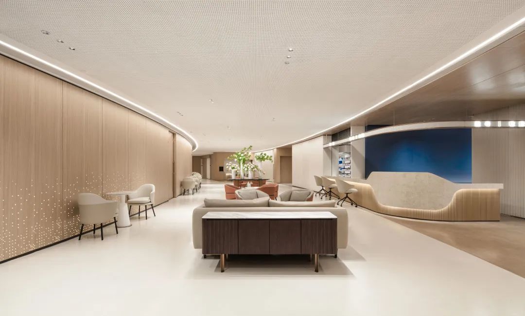 现代简约大气的前海人寿广州总医院门诊部装修设计方案(图5) 现代简约大气的前海人寿广州总医院门诊部装修设计方案(图5)