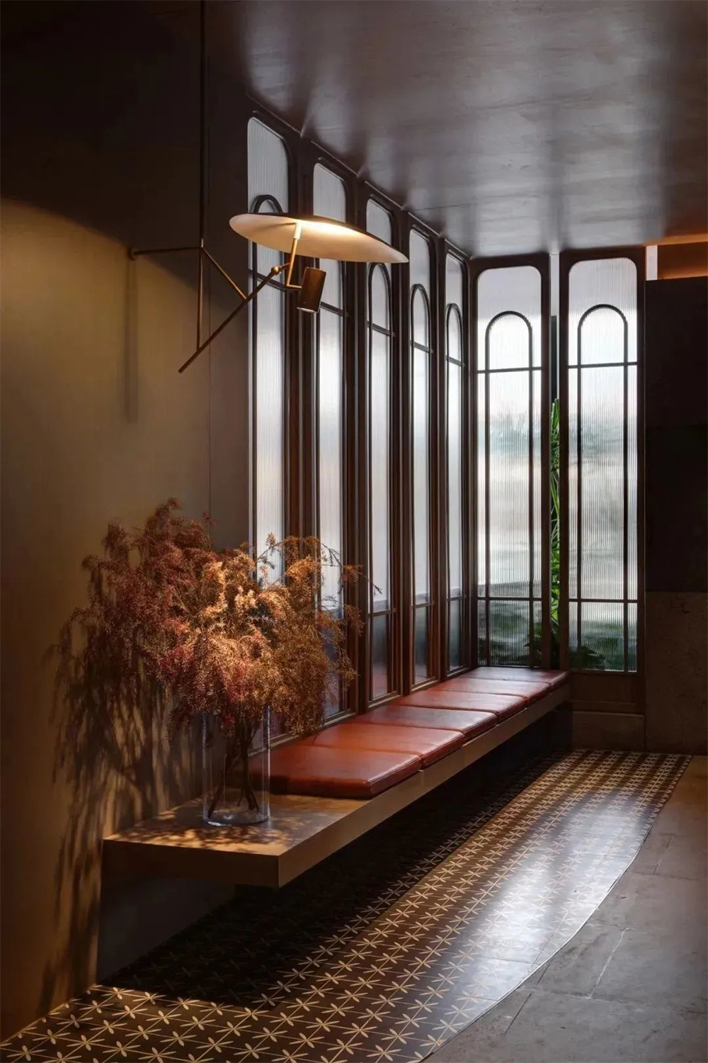 罗勒家精致养生火锅店装修设计案例(图2) 罗勒家精致养生火锅店装修设计案例(图2)