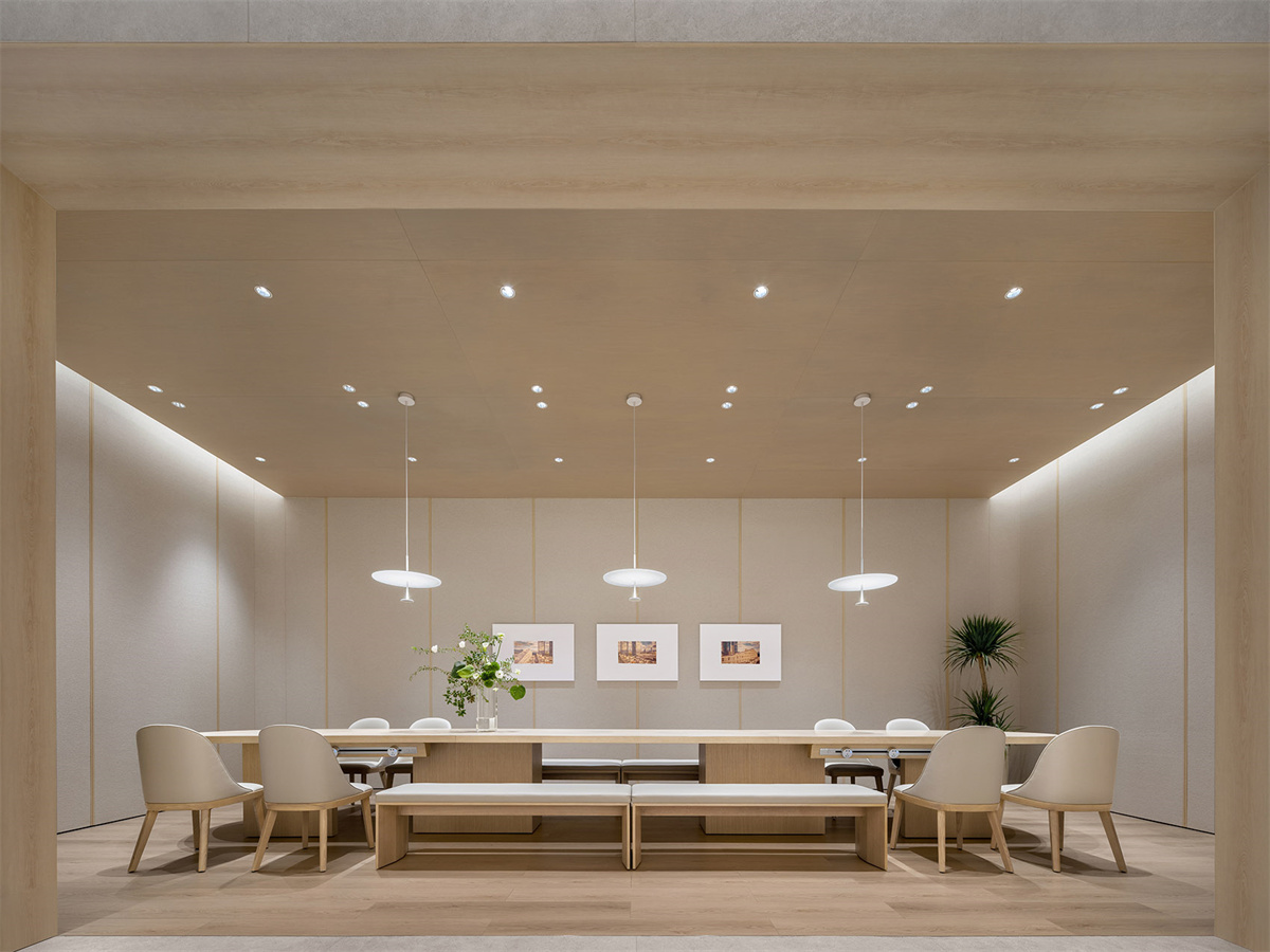 深圳NIO House蔚来中心汽车展厅装修设计方案(图7) 深圳NIO House蔚来中心汽车展厅装修设计方案(图7)