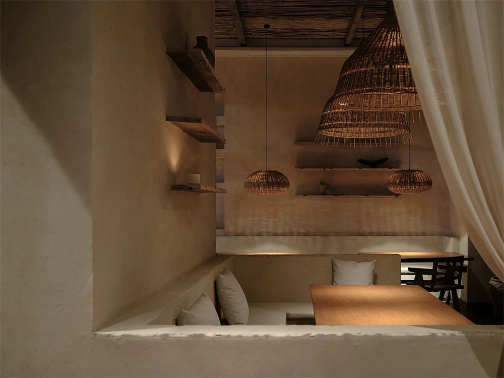 400㎡泰爽金泰式餐厅装修设计案例(图5) 400㎡泰爽金泰式餐厅装修设计案例(图5)