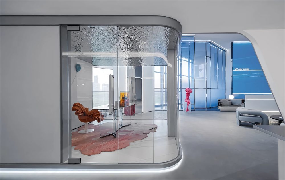 郑州办公室装修推荐时尚网红直播办公设计案例(图1) 郑州办公室装修推荐时尚网红直播办公设计案例(图1)