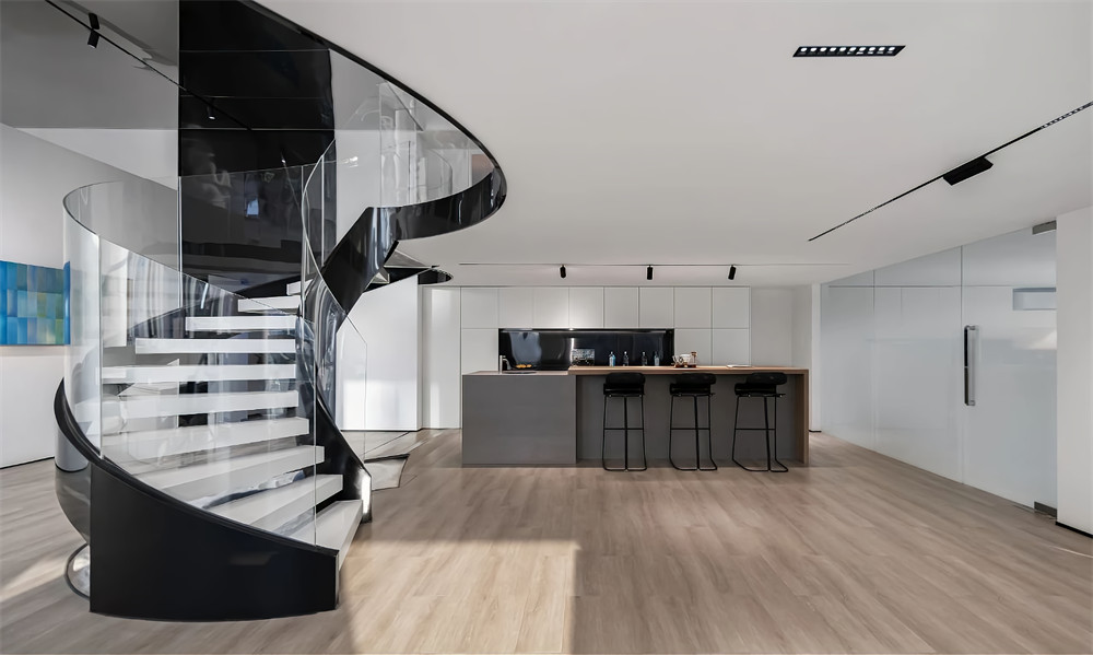 郑州灰蓝色系高端科技公司办公室装修设计方案(图6) 郑州灰蓝色系高端科技公司办公室装修设计方案(图6)