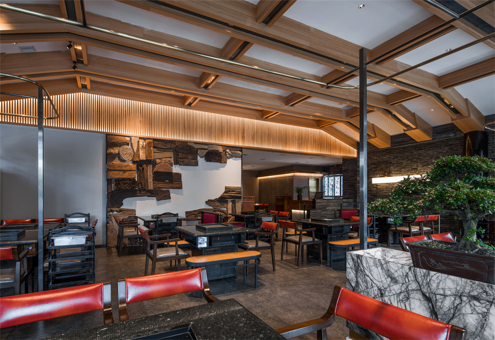 层高不高的重庆老火锅店经典翻新改造设计方案(图6) 层高不高的重庆老火锅店经典翻新改造设计方案(图6)