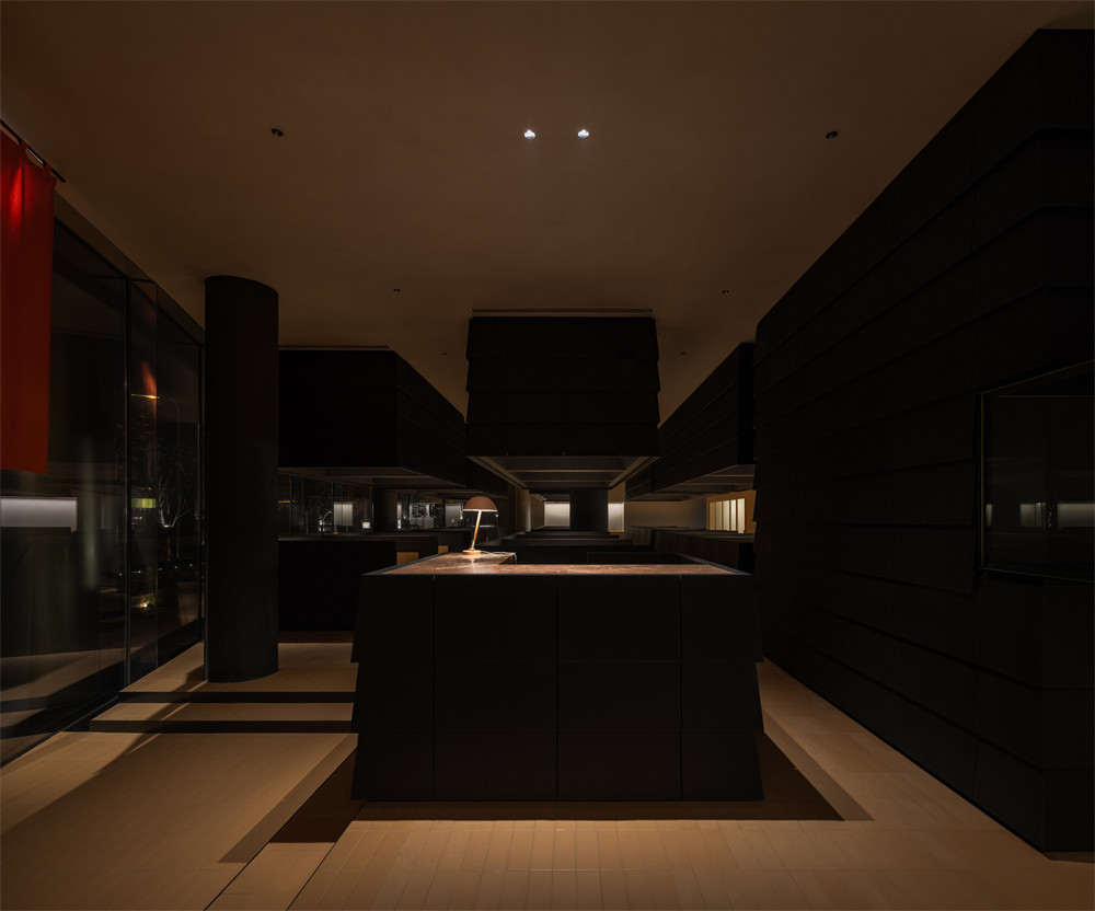 郑州金博大分享日式炭烤牛肉烤肉店装修设计图(图1) 郑州金博大分享日式炭烤牛肉烤肉店装修设计图(图1)