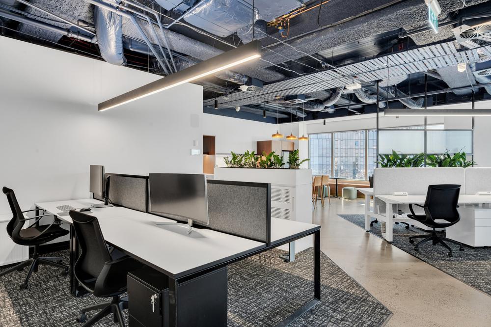 郑州金博大分享高雅温馨时尚的集团办公室装修设计(图6) 郑州金博大分享高雅温馨时尚的集团办公室装修设计(图6)