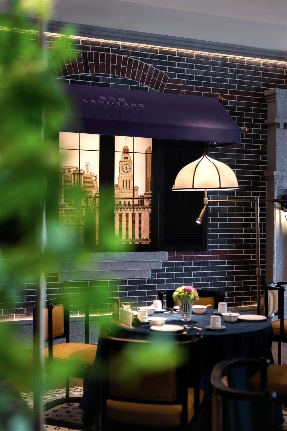 摩登雅致的上海本帮菜餐厅装修设计(图6) 摩登雅致的上海本帮菜餐厅装修设计(图6)