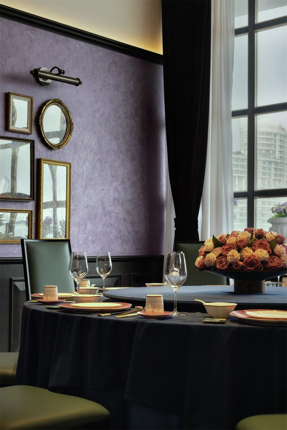 摩登雅致的上海本帮菜餐厅装修设计(图9) 摩登雅致的上海本帮菜餐厅装修设计(图9)