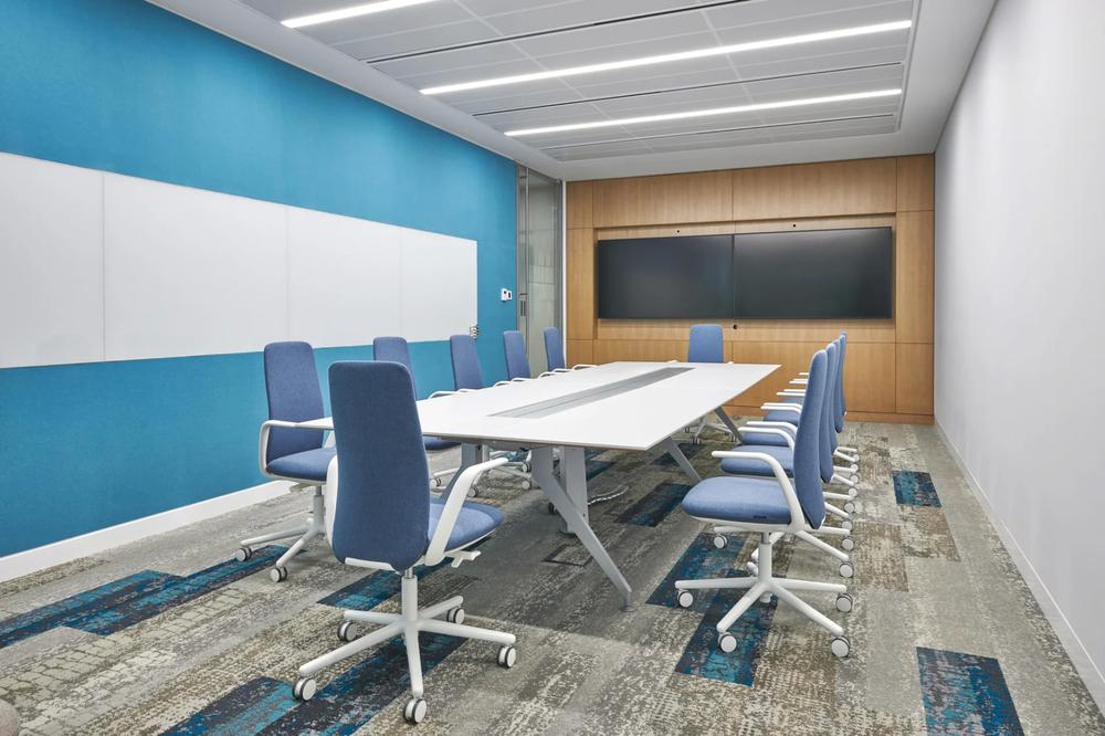 郑州金博大推荐开放协作的能源公司办公室装修设计(图13)