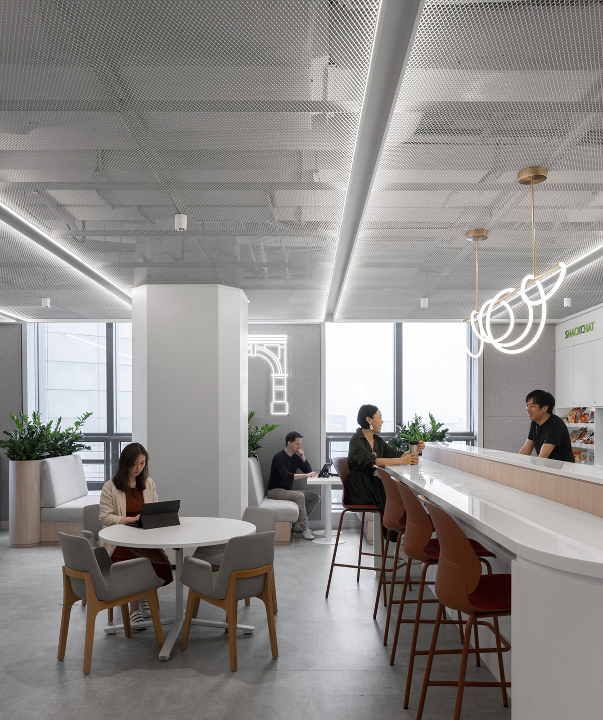 多元、包容的渣打银行上海总部办公室装修设计(图13) 多元、包容的渣打银行上海总部办公室装修设计(图13)