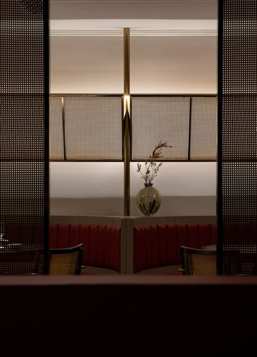 郑州餐饮设计推荐悦芙蓉新派川菜餐厅装修案例(图8) 郑州餐饮设计推荐悦芙蓉新派川菜餐厅装修案例(图8)