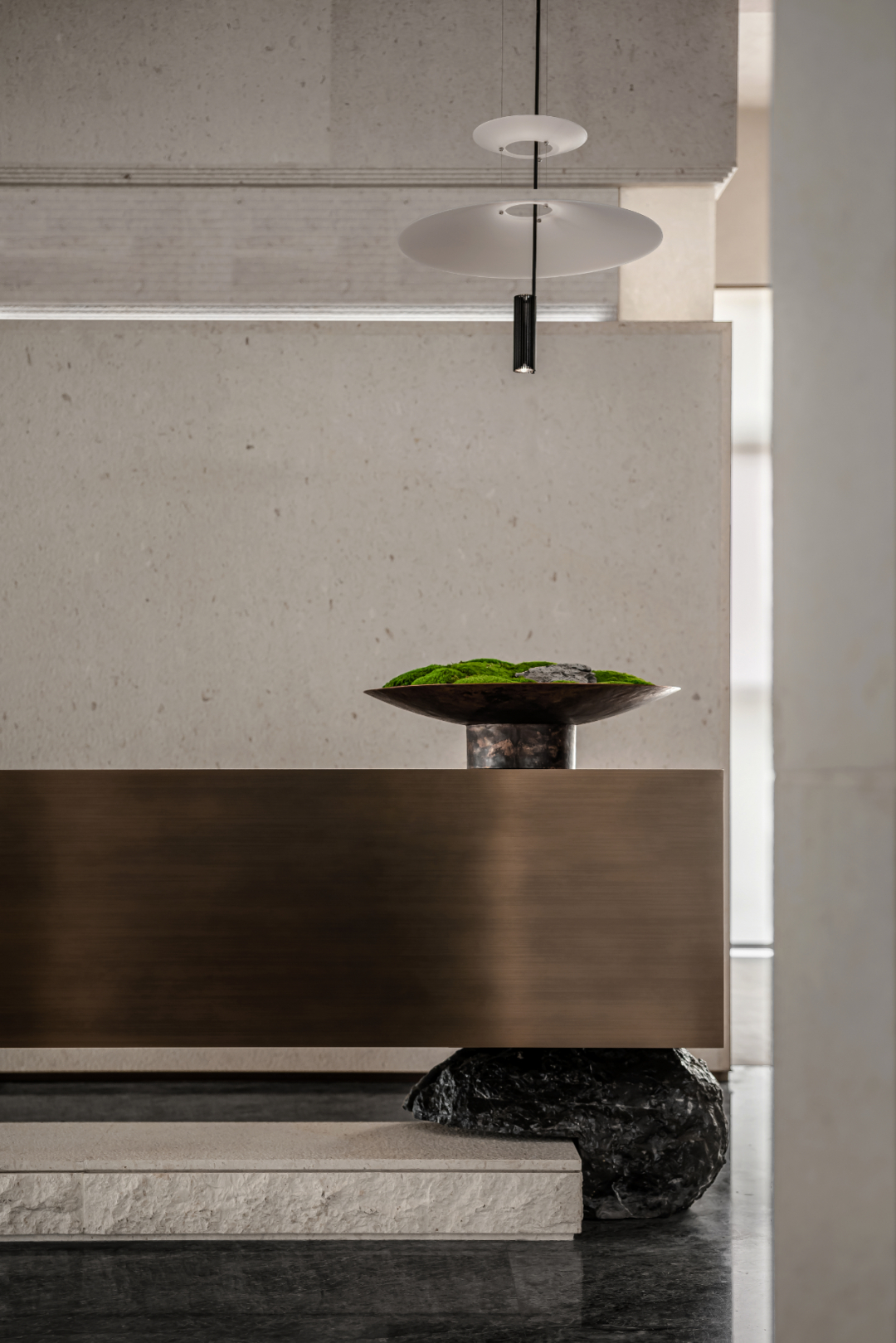 现代大气的金融公司办公室装修设计方案(图3) 现代大气的金融公司办公室装修设计方案(图3)