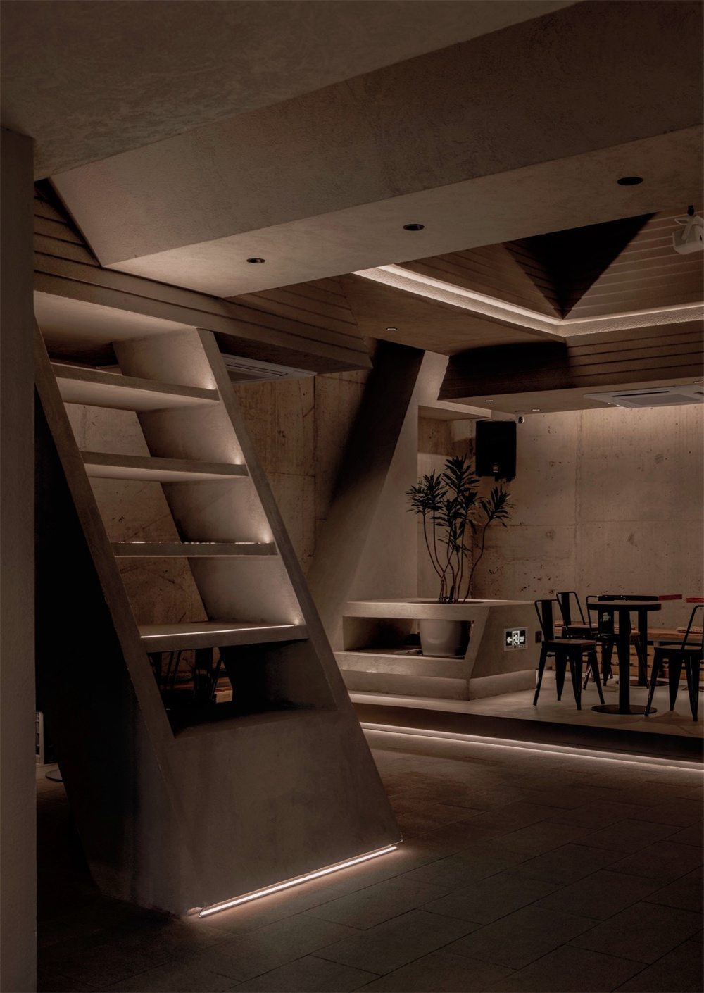 专为年轻人打造的跳海酒馆装修设计案例(图7) 专为年轻人打造的跳海酒馆装修设计案例(图7)