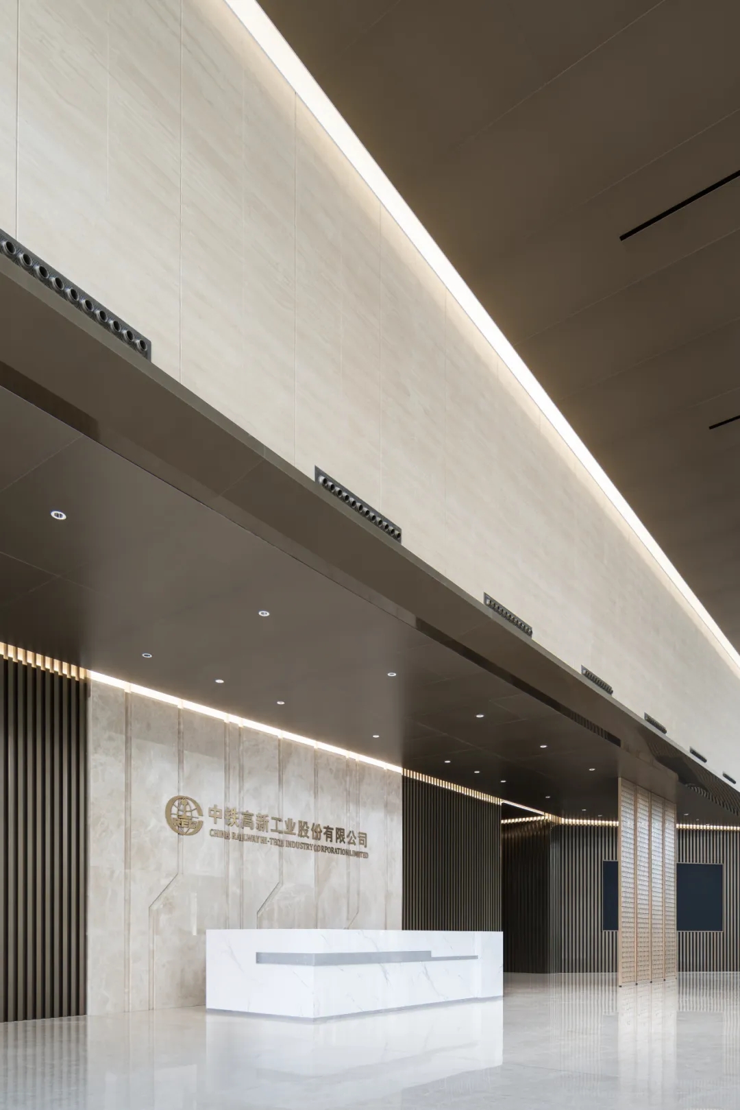中铁工业新办公大楼装修设计(图3) 中铁工业新办公大楼装修设计(图3)