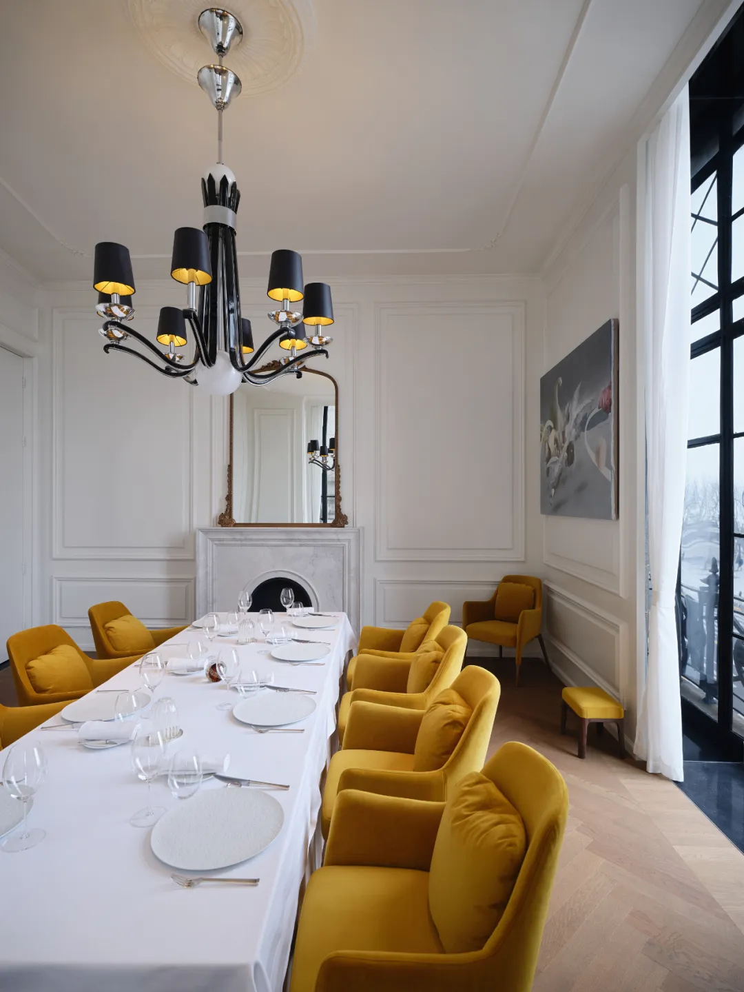 法式美学浪漫优雅 LAtelier 18法餐厅装修设计(图7) 法式美学浪漫优雅 LAtelier 18法餐厅装修设计(图7)