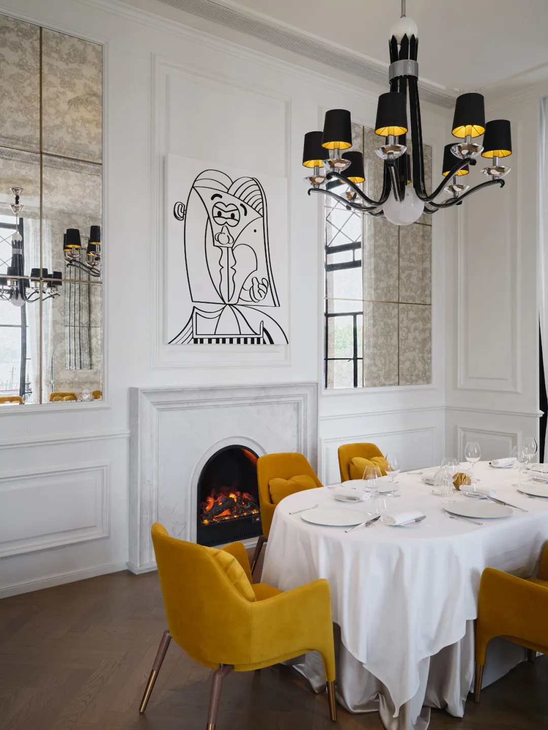 法式美学浪漫优雅 LAtelier 18法餐厅装修设计(图8) 法式美学浪漫优雅 LAtelier 18法餐厅装修设计(图8)