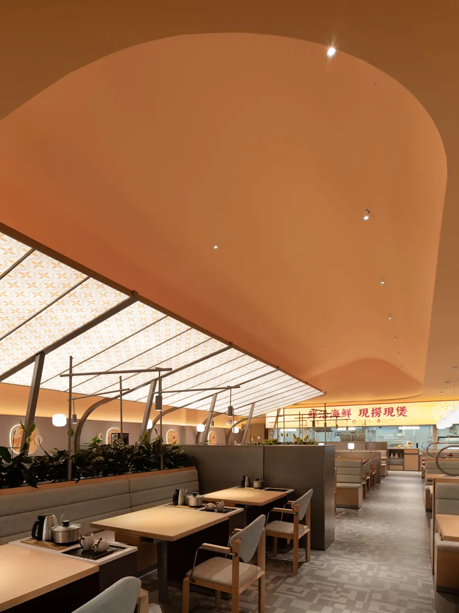 如轩海鲜砂锅粥连锁品牌餐厅装修设计(图5) 如轩海鲜砂锅粥连锁品牌餐厅装修设计(图5)