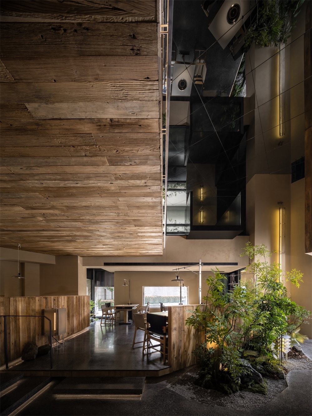 自然野趣   观山特色火锅店装修设计方案(图4)