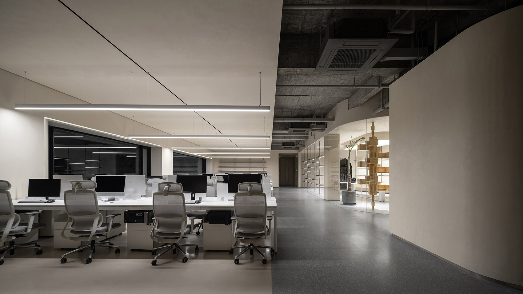 打破传统印象 电子商务公司独栋办公楼装修设计(图8) 打破传统印象 电子商务公司独栋办公楼装修设计(图8)