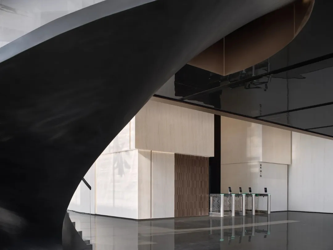 郑州保利文化广场办公楼装修设计方案(图3) 郑州保利文化广场办公楼装修设计方案(图3)