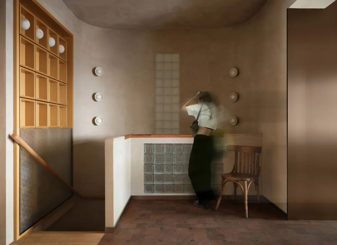 郑州金博大推荐辣富友川菜馆社区店装修设计案例(图9)