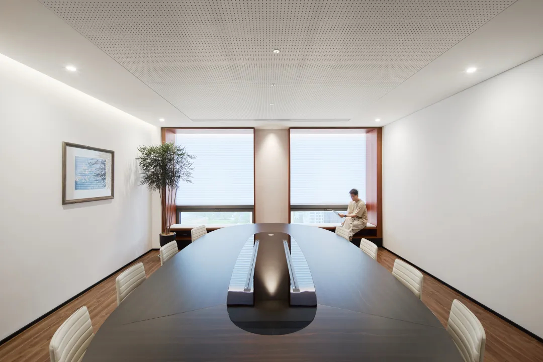 400平汽车配件公司展厅兼办公室装修设计(图8)