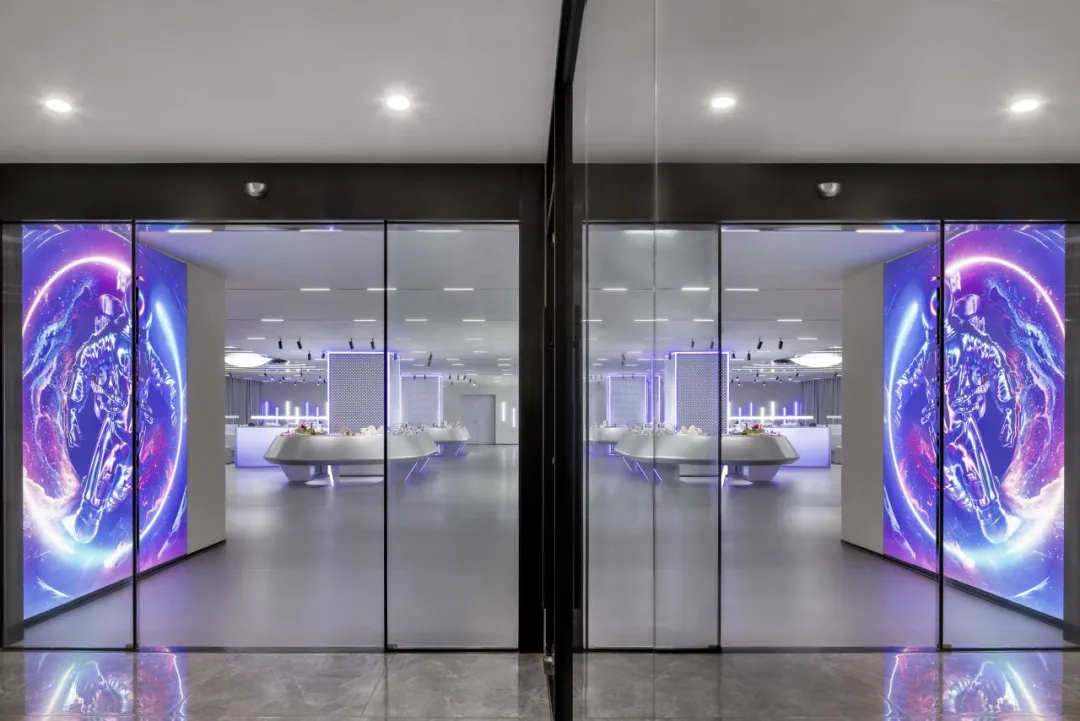 安特未来灵感舱化妆品企业展厅装修设计(图1) 640_wx_fmt=jpeg&tp=webp&wxfrom=5&wx_lazy=1&wx_co=1 (1).jpg