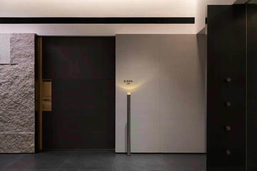 500平办公家具企业展厅兼企业接待会所装修设计(图1) 640_wx_fmt=png&from=appmsg&tp=webp&wxfrom=5&wx_lazy=1&wx_co=1 (1).jpg