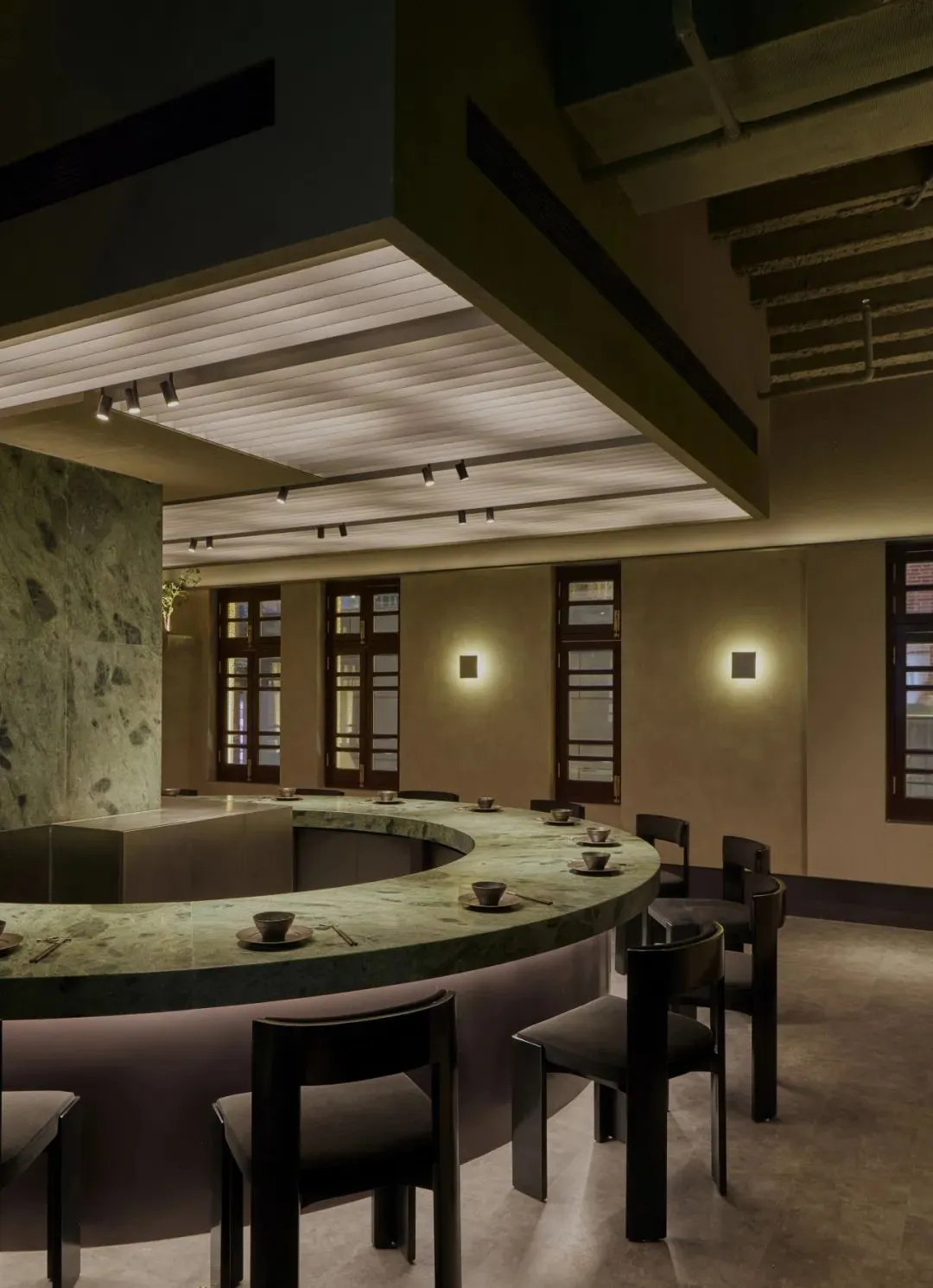 郑州金博大推荐葱茏和牛小火锅餐厅装修设计(图3) 郑州金博大推荐葱茏和牛小火锅餐厅装修设计(图3)