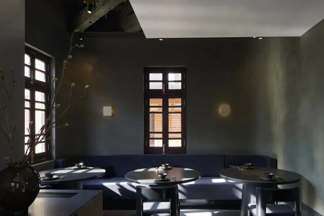 郑州金博大推荐葱茏和牛小火锅餐厅装修设计(图7) 郑州金博大推荐葱茏和牛小火锅餐厅装修设计(图7)