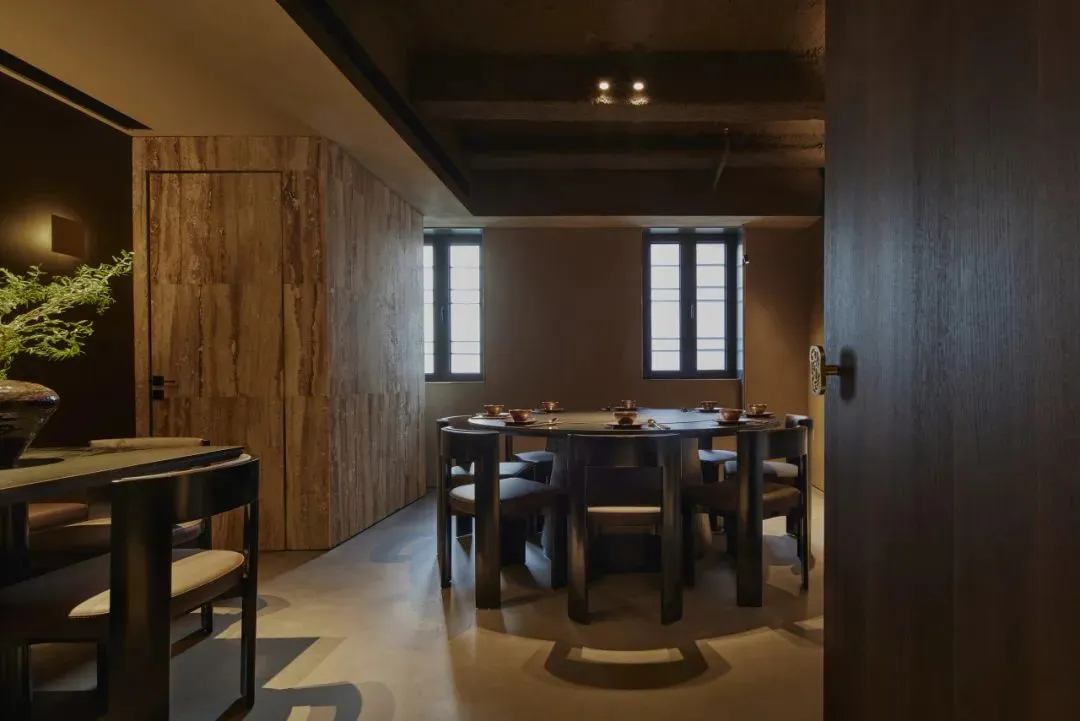 郑州金博大推荐葱茏和牛小火锅餐厅装修设计(图10) 郑州金博大推荐葱茏和牛小火锅餐厅装修设计(图10)