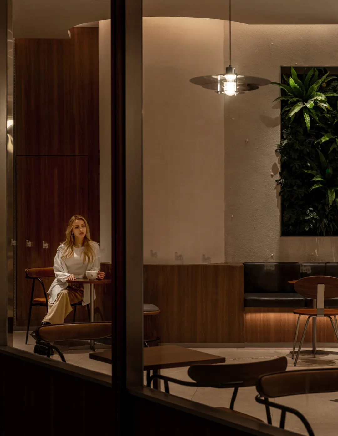 海港文化复古风情 Peets皮爷咖啡店装修设计(图9) 海港文化复古风情 Peets皮爷咖啡店装修设计(图9)