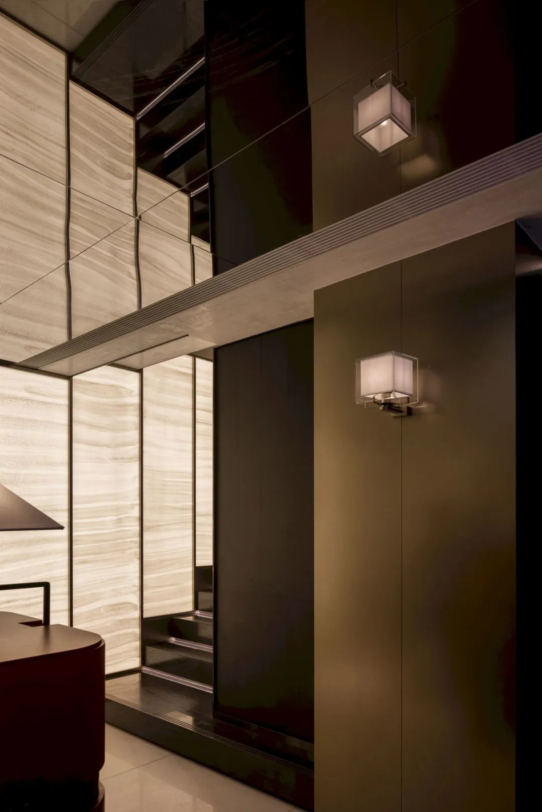 郑州金博大推荐協成连锁海鲜火锅店装修设计(图6) 郑州金博大推荐協成连锁海鲜火锅店装修设计(图6)