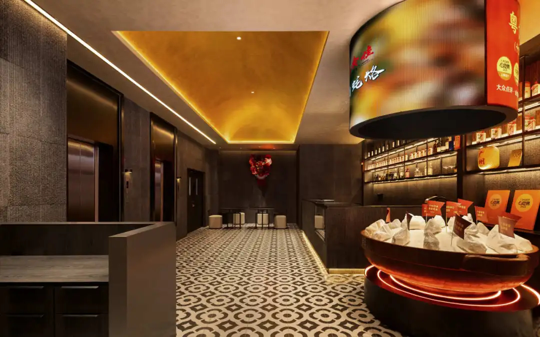 粤食佳·啫啫煲&烧腊 岭南特色粤菜餐厅装修设计(图2)