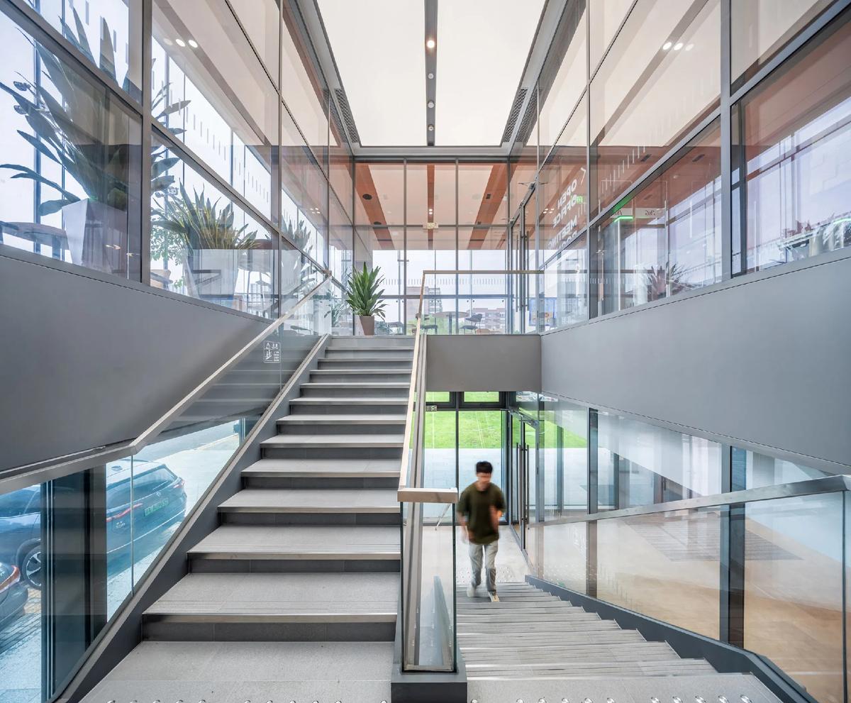 时尚工业风 2400平宝洁实验办公楼装修设计(图4) 时尚工业风 2400平宝洁实验办公楼装修设计(图4)