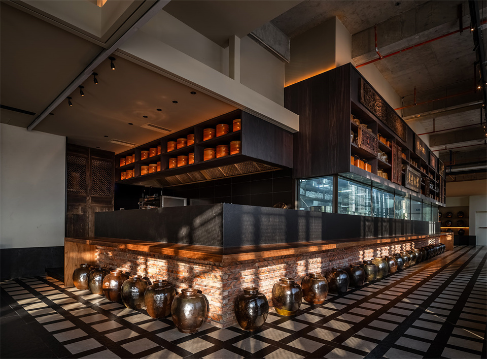 西安晓蓉园·老川菜餐厅装修设计(图7) 西安晓蓉园·老川菜餐厅装修设计(图7)