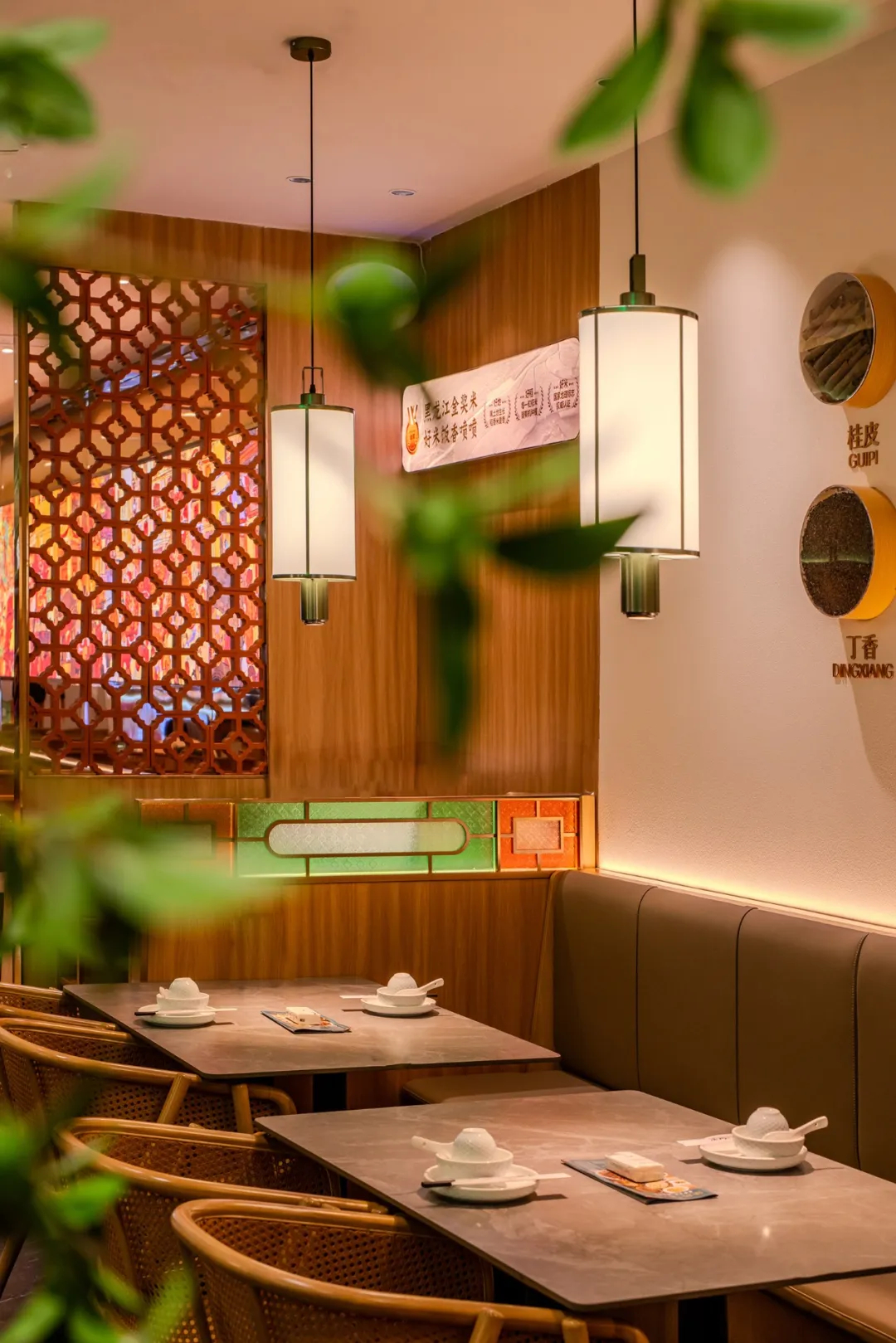 郑州金博大推荐澄鹅潮汕菜特色餐厅装修设计(图12) 郑州金博大推荐澄鹅潮汕菜特色餐厅装修设计(图12)