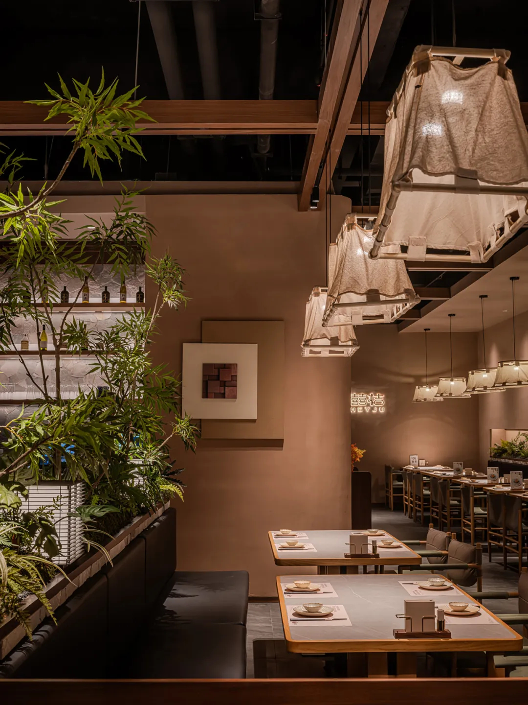 温馨治愈 囍桔健康融合餐厅装修设计(图7) 温馨治愈 囍桔健康融合餐厅装修设计(图7)