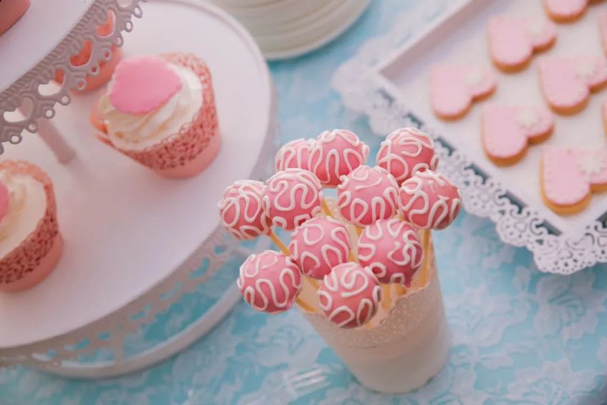 郑州餐饮店设计公司新老烘焙品牌未来发展(图2) 郑州餐饮店设计公司新老烘焙品牌未来发展(图2)